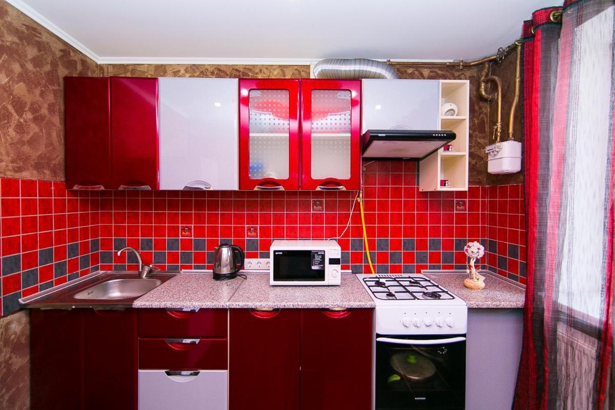 Vip Apartmens Faraon On Illinskaya 1 Floor Sumy Εξωτερικό φωτογραφία
