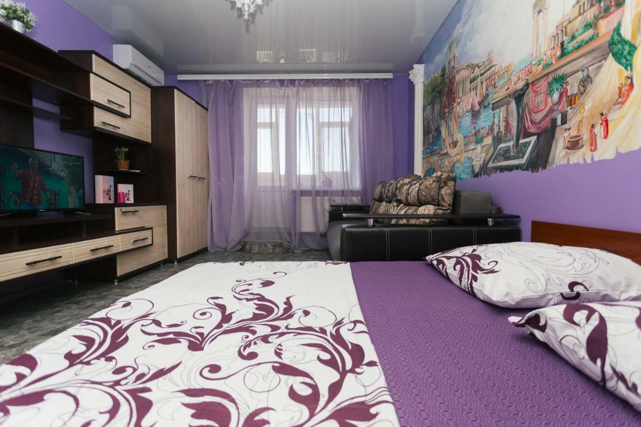 Vip Apartmens Faraon On Illinskaya 1 Floor Sumy Εξωτερικό φωτογραφία