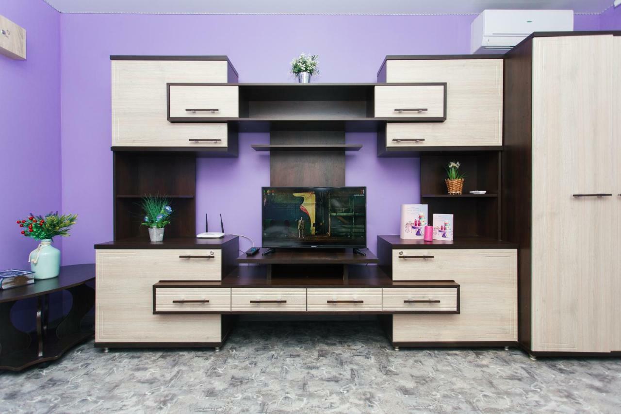 Vip Apartmens Faraon On Illinskaya 1 Floor Sumy Εξωτερικό φωτογραφία